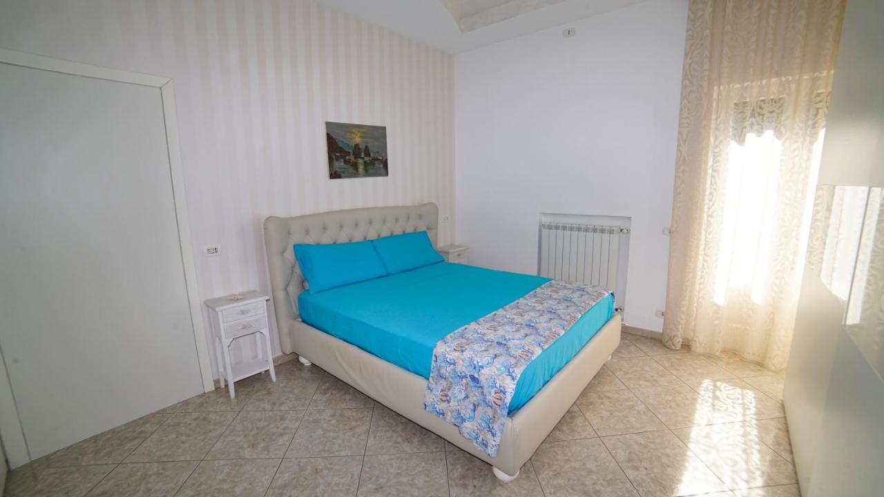 Mira Vico Apartments Віко-Екуенсе Екстер'єр фото