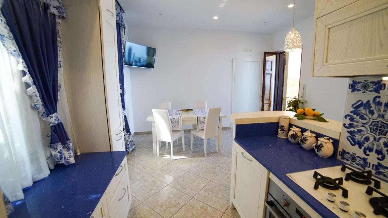 Mira Vico Apartments Віко-Екуенсе Екстер'єр фото