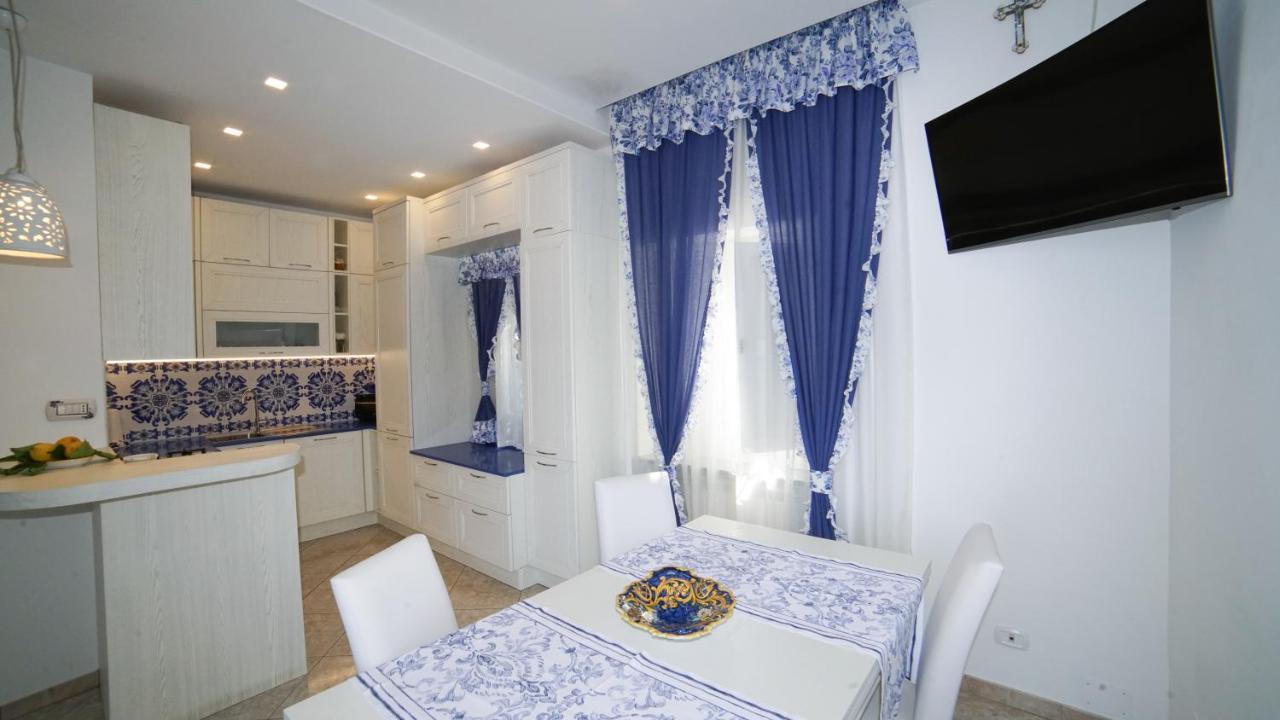 Mira Vico Apartments Віко-Екуенсе Екстер'єр фото